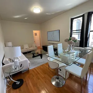1br In Sunnyside 15 Min To Manhattan Appartement New York